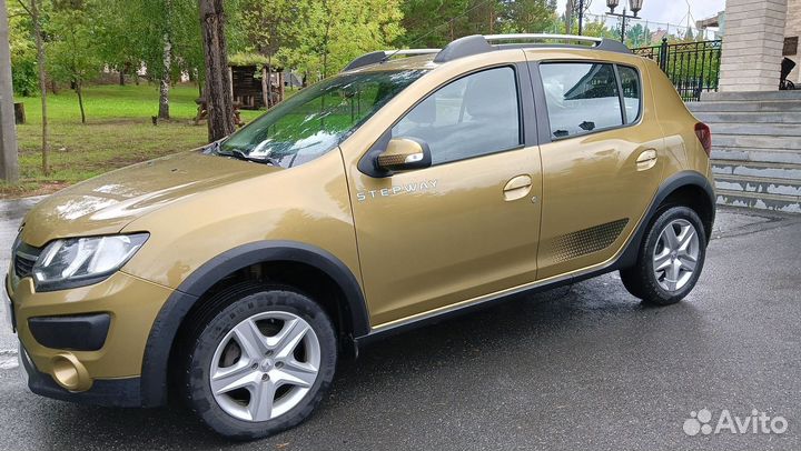 Renault Sandero Stepway 1.6 AT, 2017, 46 950 км