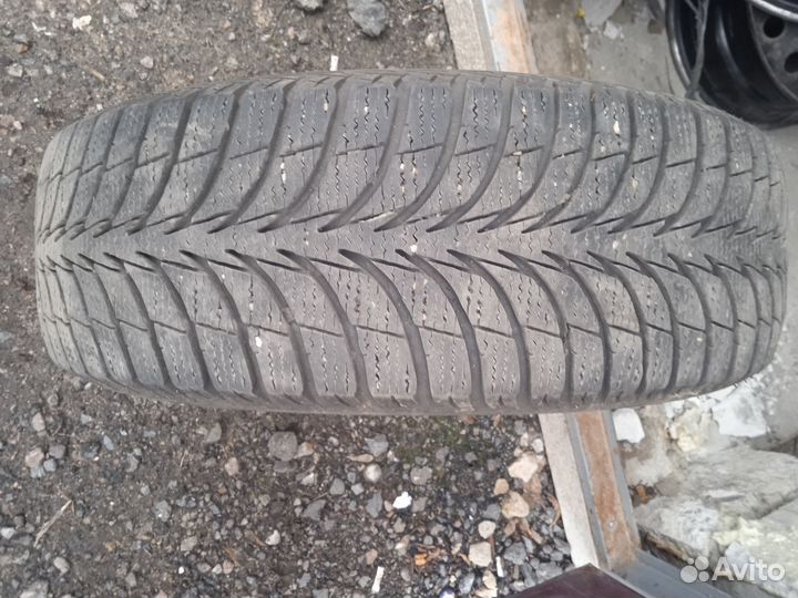 Goodyear UltraGrip Ice 195/65 R15