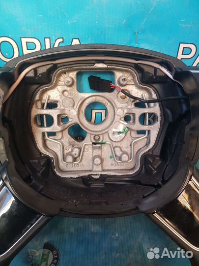 Руль с подушкой безопасности. Ауди А8-D4