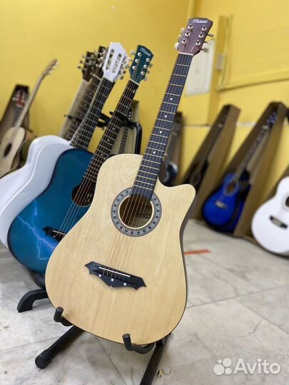 Гитара - акустическая новая