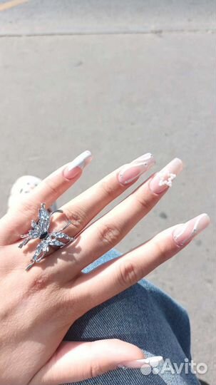 Маникюр на дому