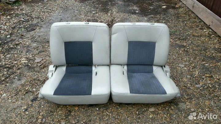 Сиденья с авто Ниссан Ларго 1996г