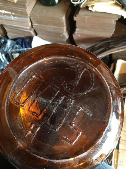 Бутыль стеклянная