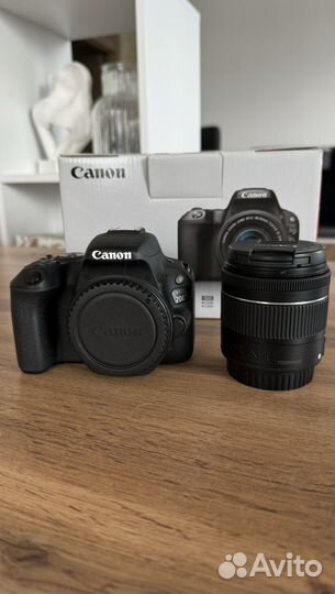 Зеркальный фотоаппарат canon 200d