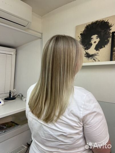 Колорист окрашивание волос москва