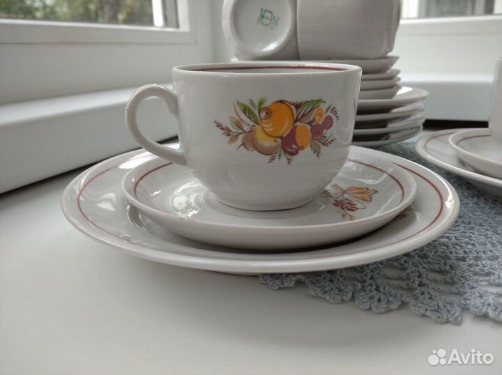 Чайные пары и десертные тарелки СССР