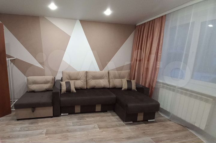 2-к. квартира, 47 м², 1/5 эт.