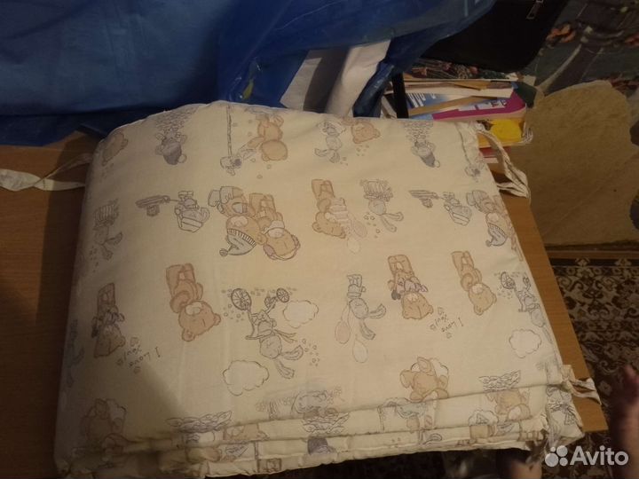 Бортики в кроватку