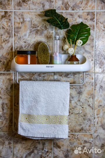 Полка для ванной без сверления с вешалкой