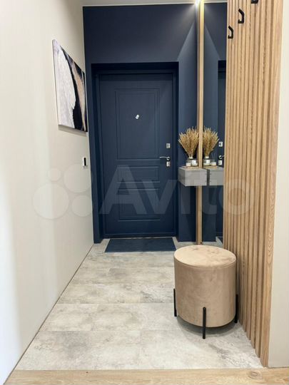 2-к. квартира, 56 м², 17/22 эт.