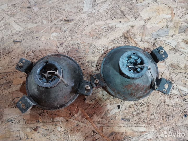 Фара volkswagen golf 2