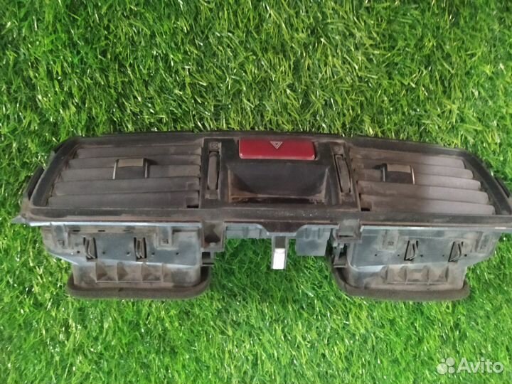 Дефлектор воздушный Mitsubishi Lancer