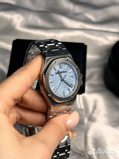 Часы женские Audemars Piguet Royal Oak