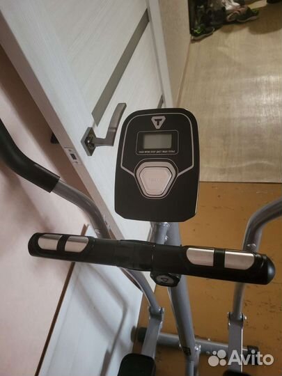 Эллиптический тренажер torneo