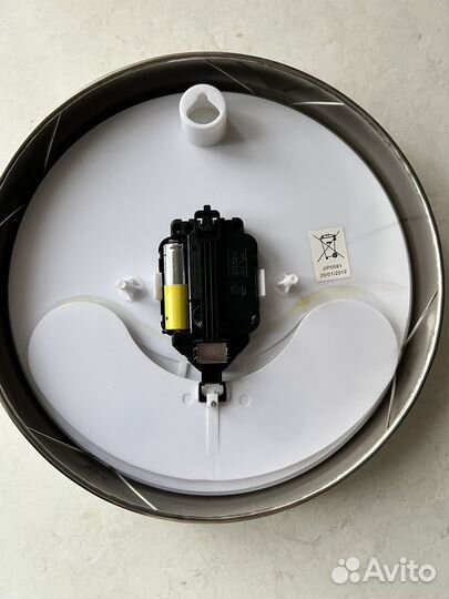 Часы настенные