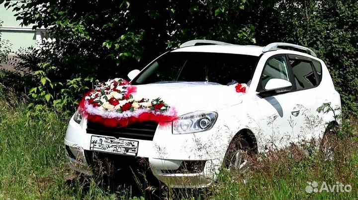 Свадебные украшения на машину