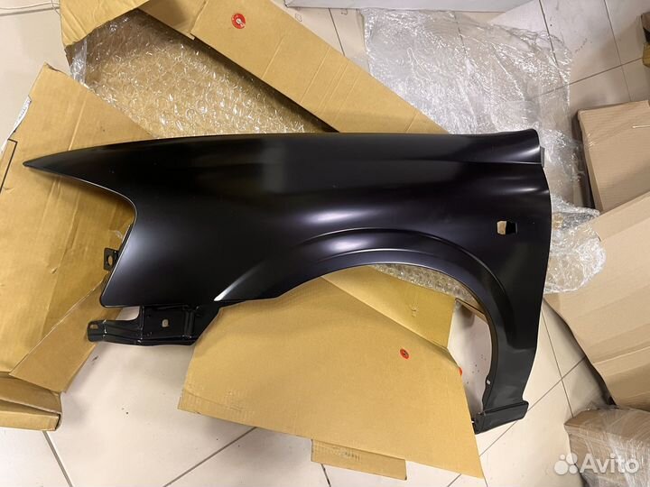 Крыло Nissan almera classic