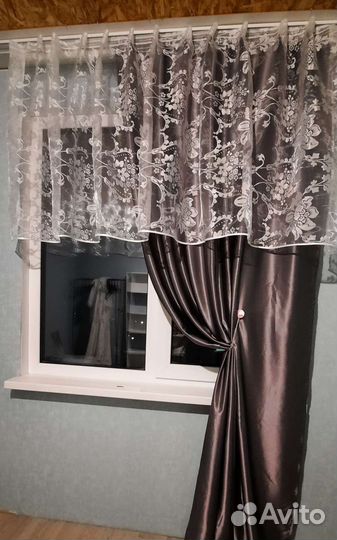 Комплект: штора и занавеска