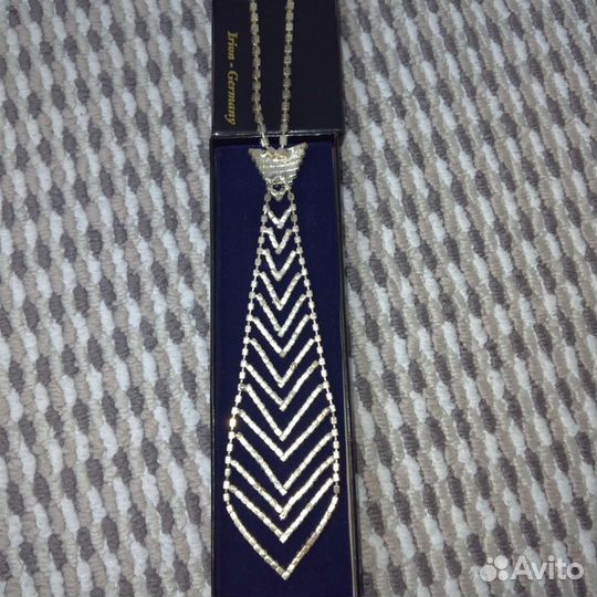 Колье галстук