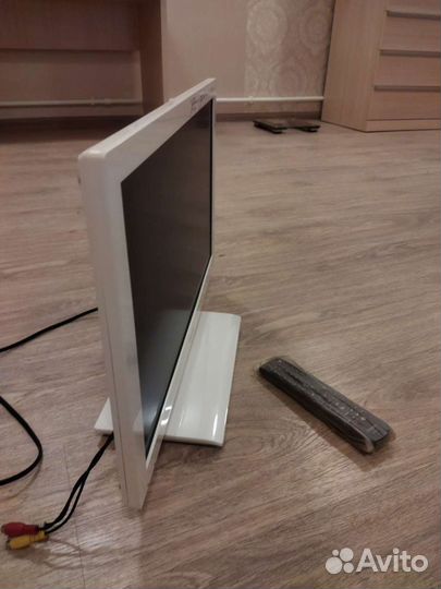 Телевизор Toshiba с CD/DVD
