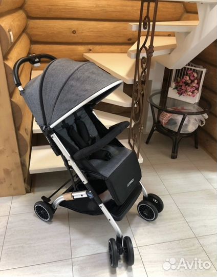 Прогулочная коляска cam