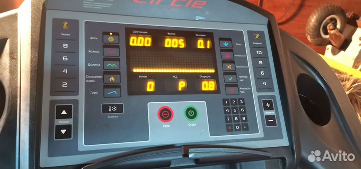 Беговая дорожка Circle Fitness M7L