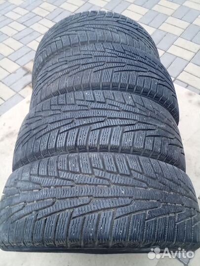 Nokian Tyres Hakkapeliitta R 215/55 R16