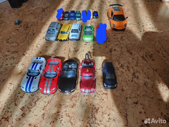 Машинки металлические разные, коллекционные