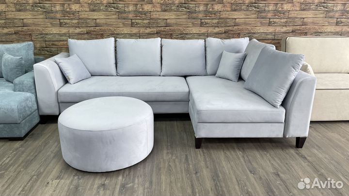 Диван с оттоманкой