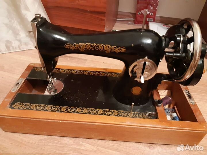 Швейная машинка подольская ручная