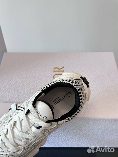 Кроссовки женские dior