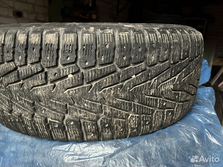 Nokian Tyres Hakkapeliitta 7 285/60 R18