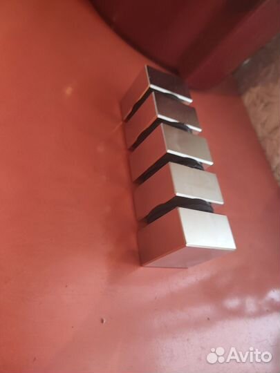 Неодимовый магнит n52 н52 50х30 40х20