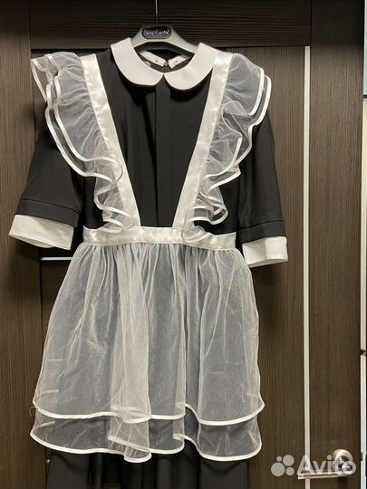 Школьное платье с фартуком