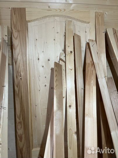 Двери деревянные
