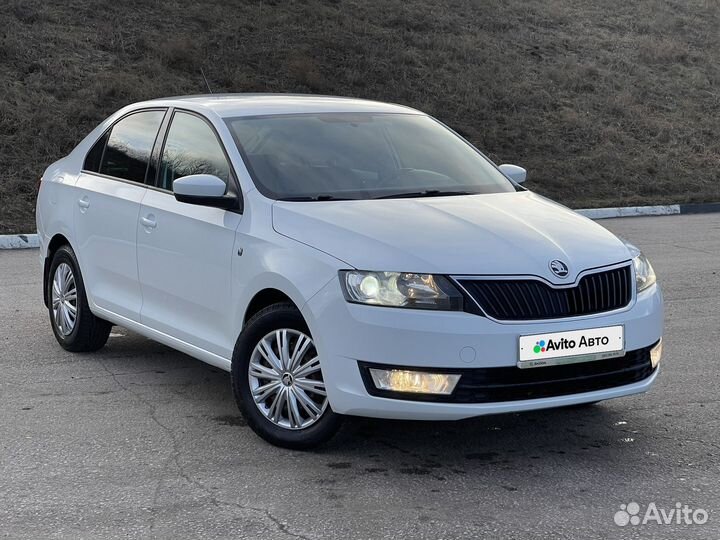 Skoda Rapid 1.6 МТ, 2015, 153 423 км