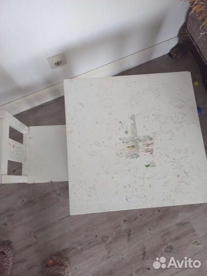 Столик и стульчик для детей