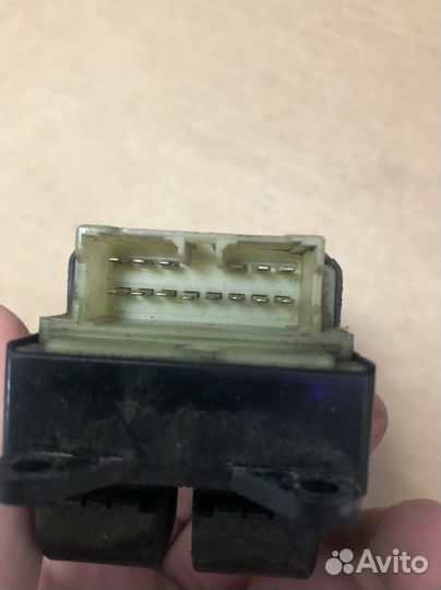 Блок управления Toyota Carina e