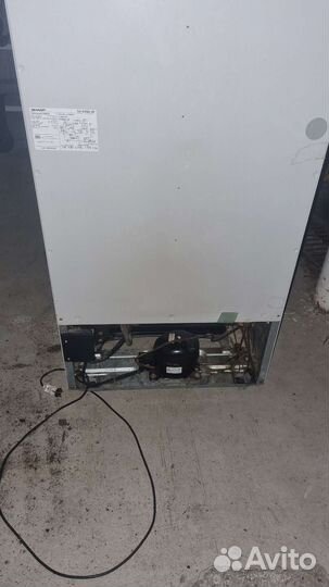 Холодильник бу Sharp