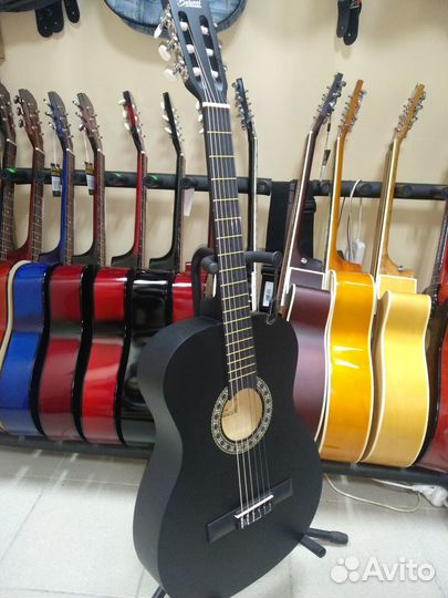 Гитара классическая Belucci BC-3825 BK