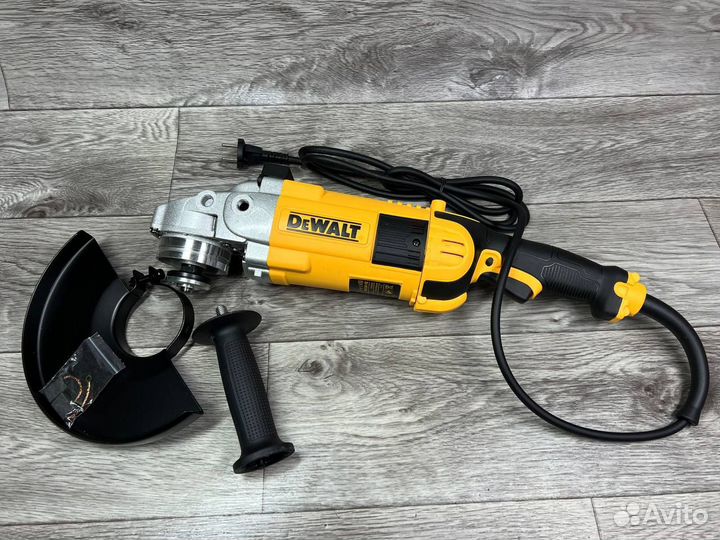 Болгарка DeWalt 230-12
