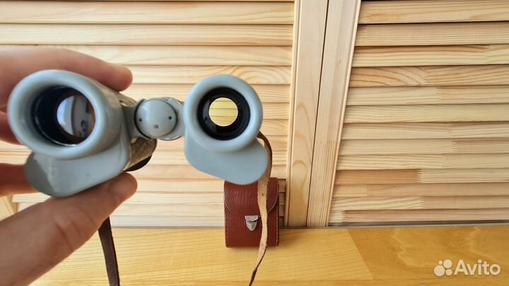 Бинокль Бпс 4х20 СССР 1963 год. Комз