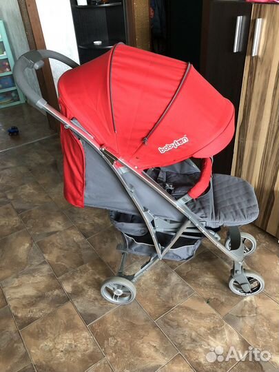 Прогулочная коляска babyton