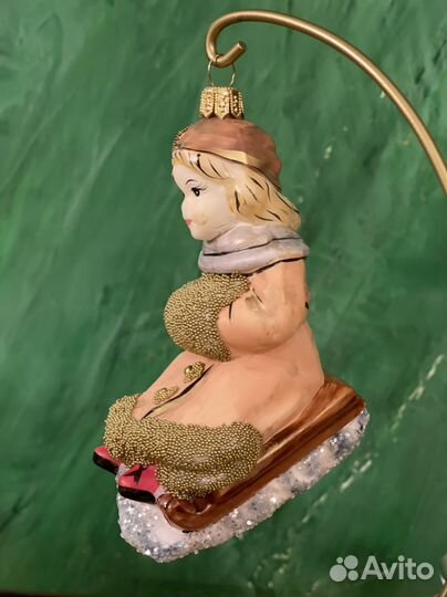 Елочные игрушки стекло irena, девочка на санях