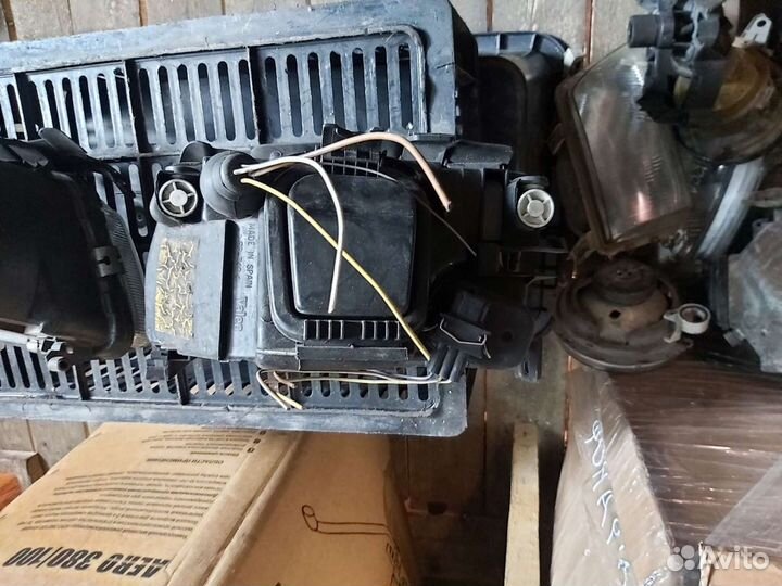 Фара левая для Audi A4 (B5) 1994-2001