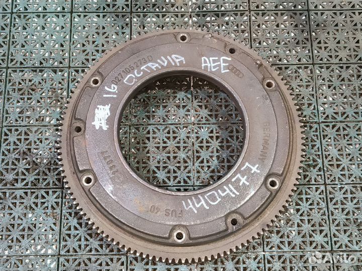 Маховик Skoda Octavia A4 1.6 AEE