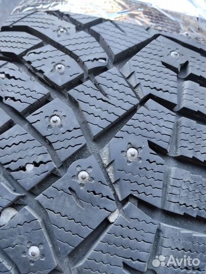 Nitto Therma Spike 205/65 R15