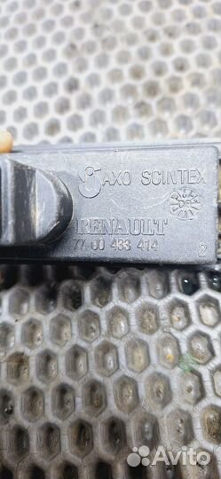 Фонарь подсветки заднего номера renault logan