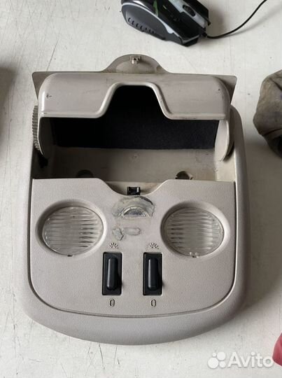 Плафон салона Nissan Almera N16 2000-2006