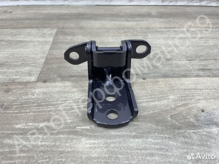 Петля двери левая правая X-Trail T31 / Murano Z51